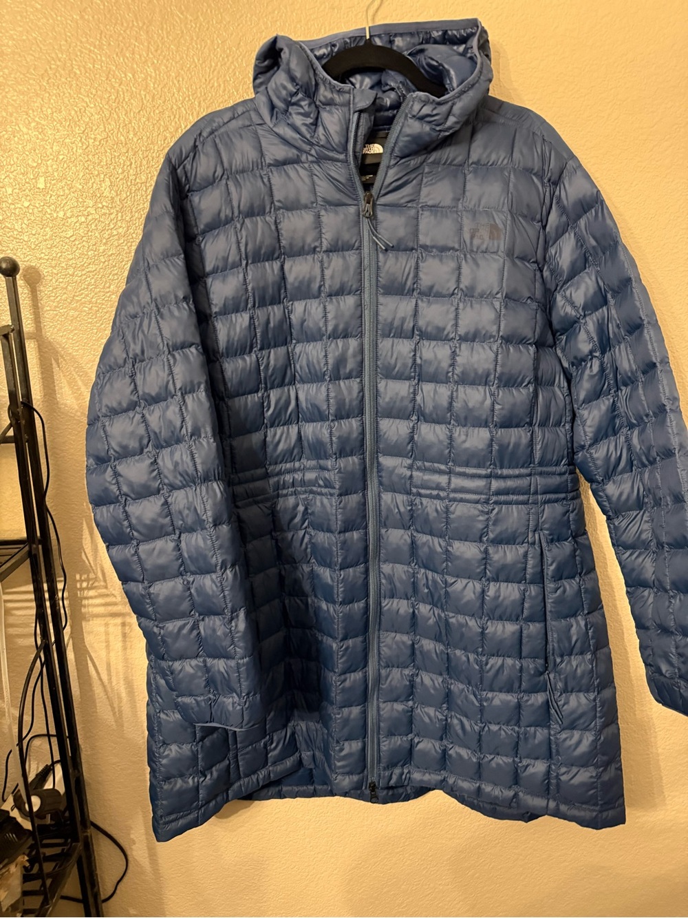 The North Face Women's Blue Quilted Hooded Puffer Jacket